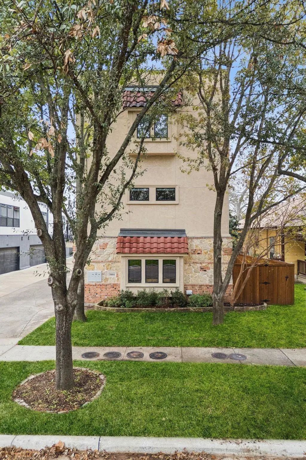 5804 Hudson Street A, Dallas