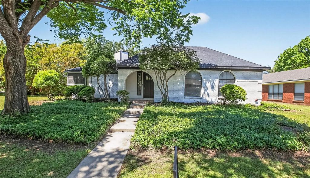 1541 Sunswept Terrace, Lewisville