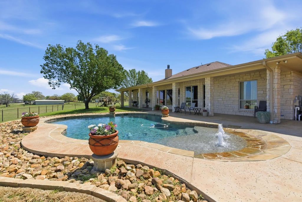 3601 Springfield Road, Springtown
