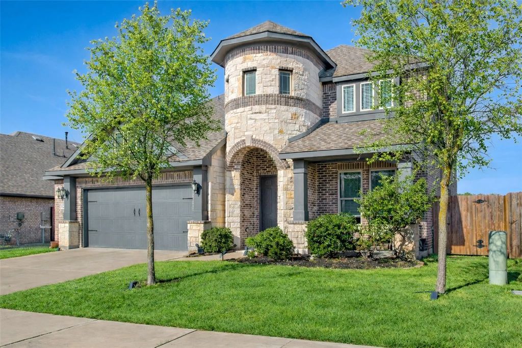 1020 Austin Drive, Godley