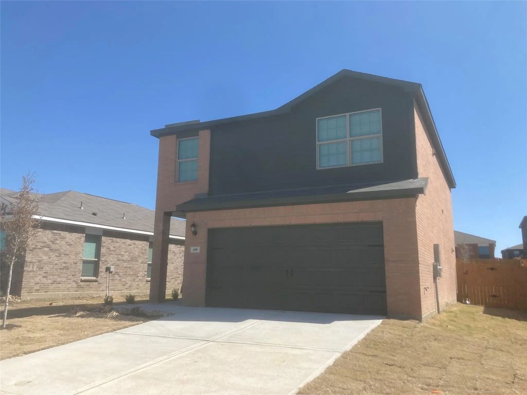 608 Fountain Drive, Seagoville