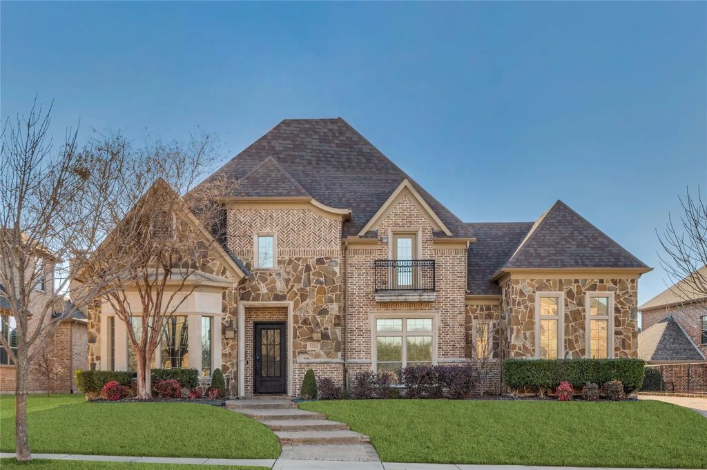1212 Lambeth Lane, Lewisville