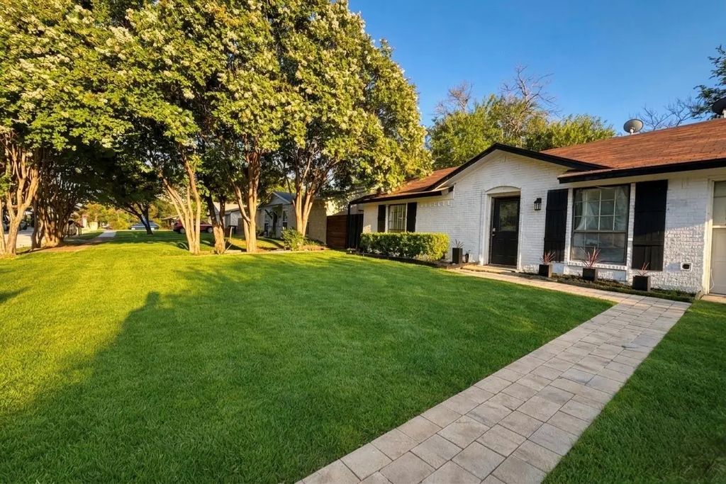 3508 Birchwood Lane, Plano
