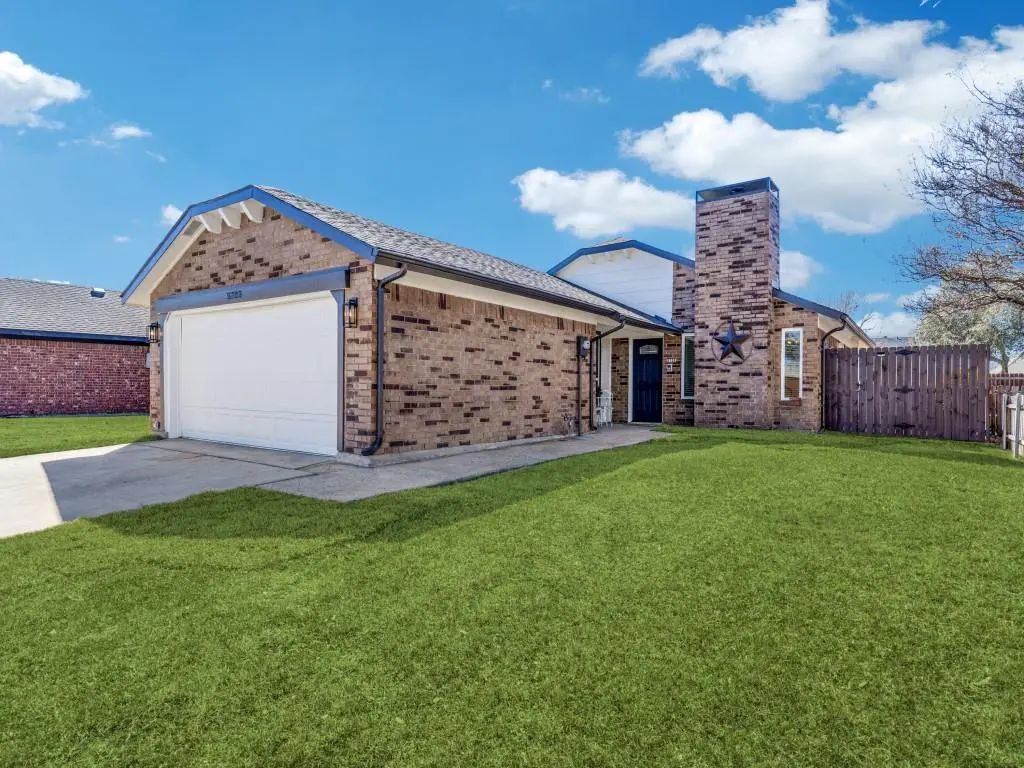 3703 Verlaine Drive, Carrollton