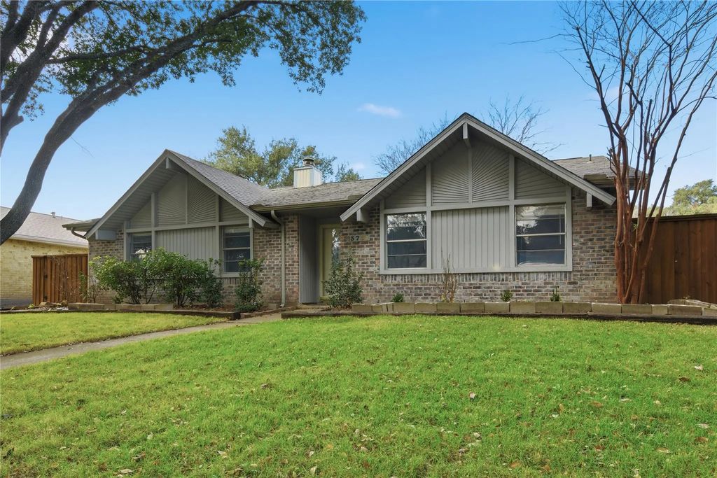 3721 Mckinley Drive, Plano
