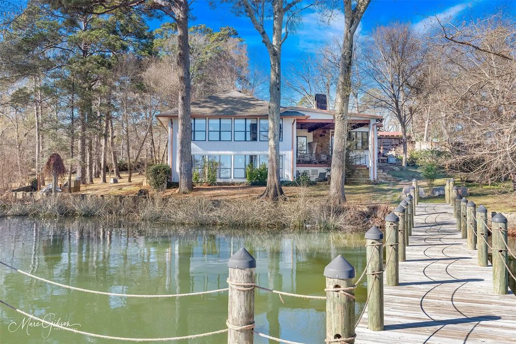 2949 Moss Point Drive, Shreveport