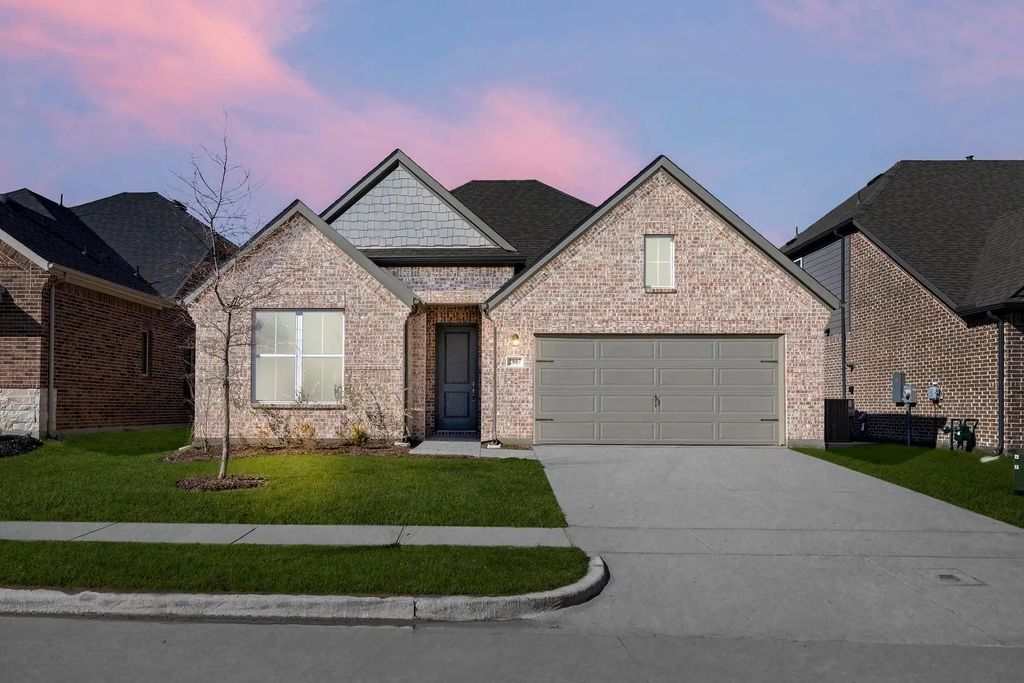 17224 Oxborough Drive, Fort Worth