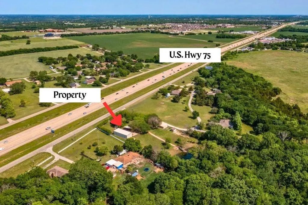 14329 Highway 75, Van Alstyne