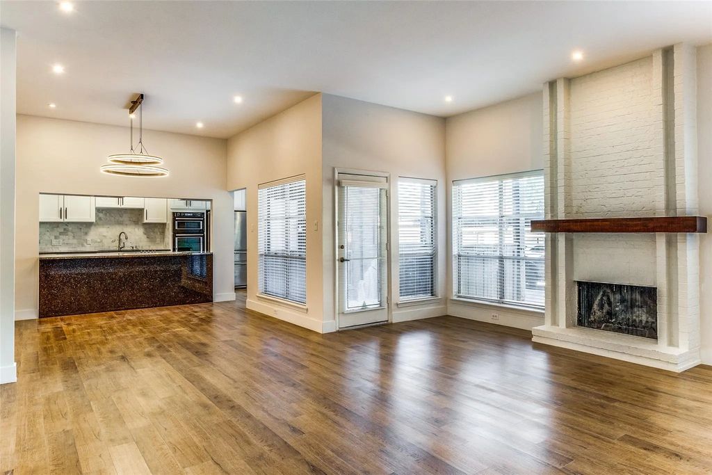 10403 High Hollows Drive 102, Dallas