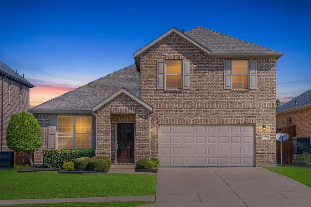 2729 Calmwood Drive, Little Elm