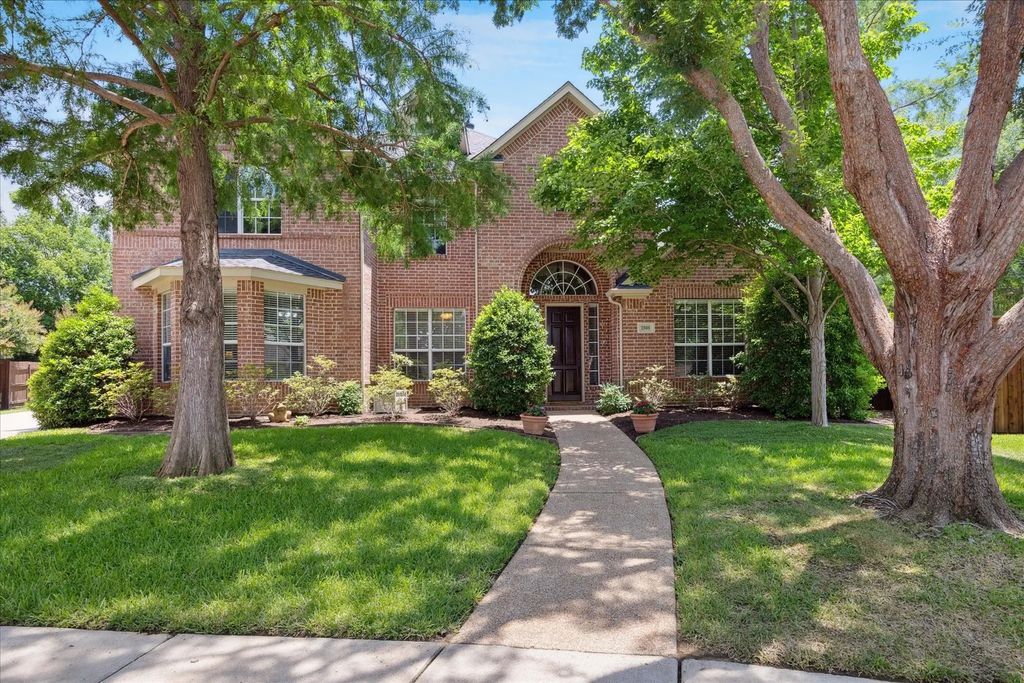 2505 Stillwater Court, Flower Mound