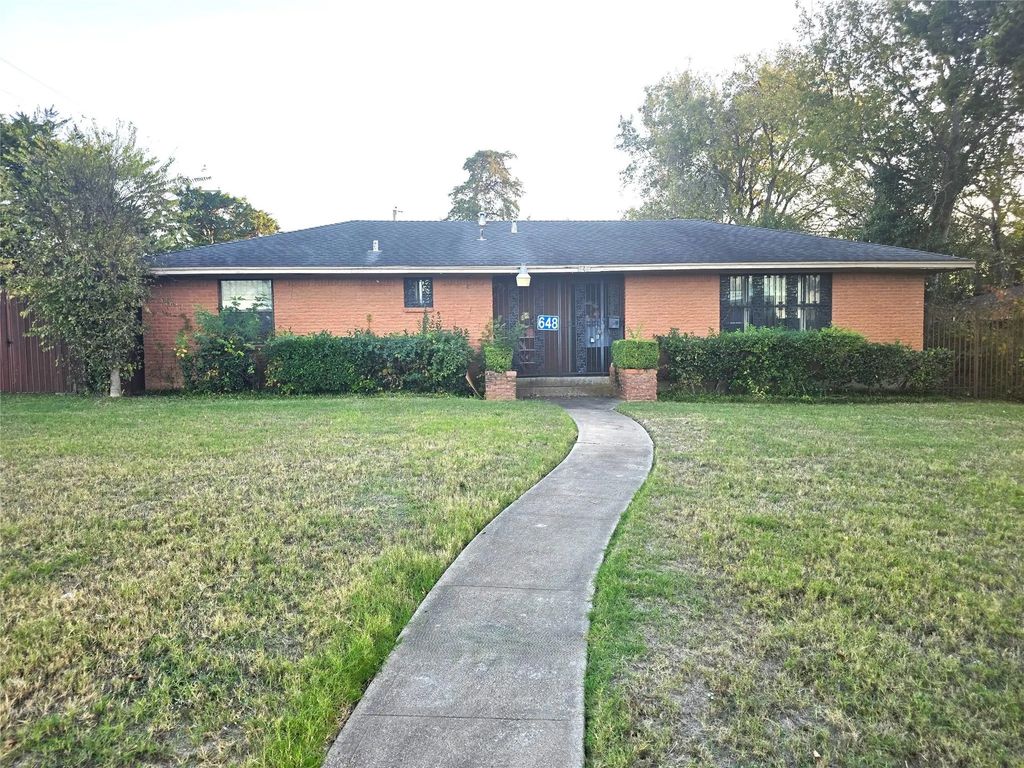 648 Penguin Drive, Dallas