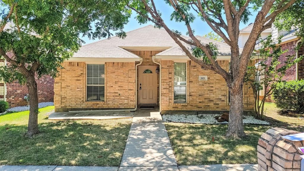 3821 Granby Lane, Flower Mound