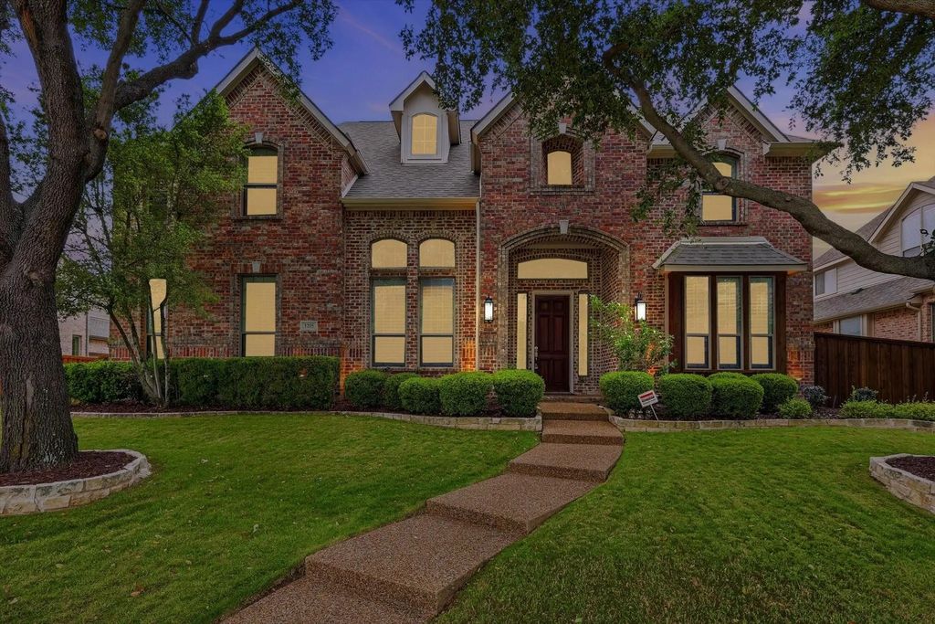 1215 Rio Grande Drive, Allen