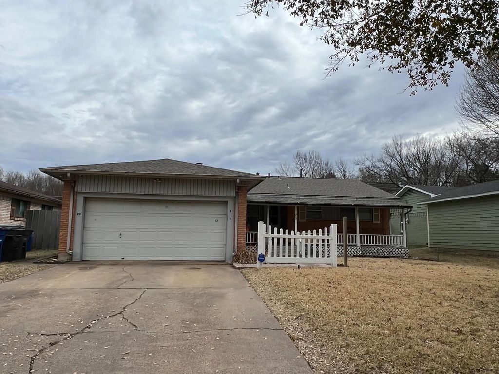 350 Crusader Drive, Dallas