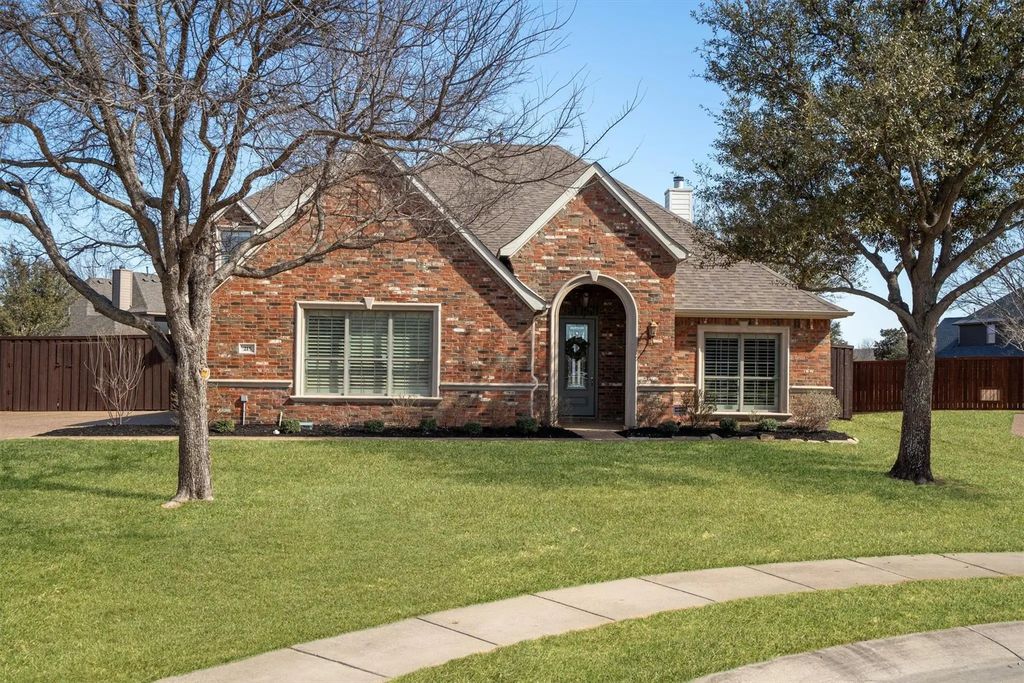 215 River Meadows Lane, Argyle