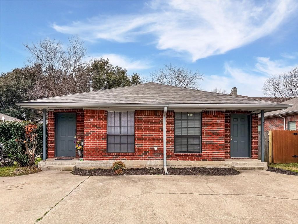 834 Mirabell Court, Arlington