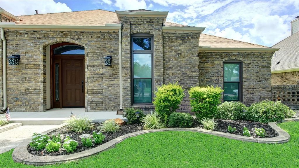 616 Sheffield Drive, Richardson
