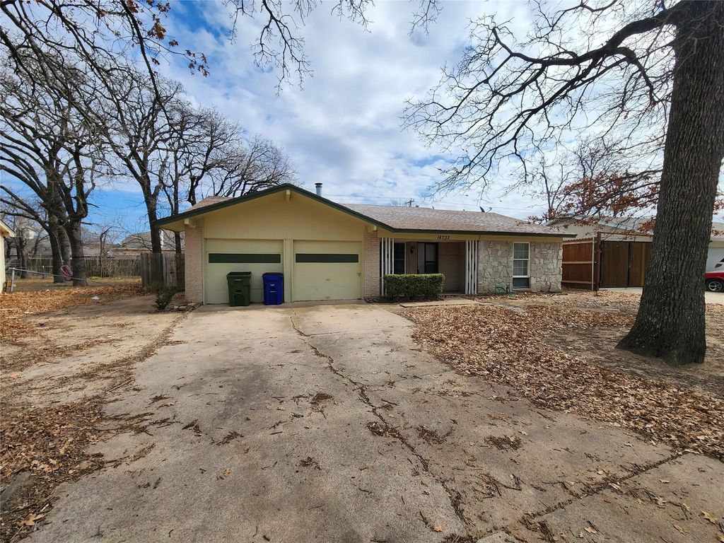 14732 Oakwood Lane, Balch Springs