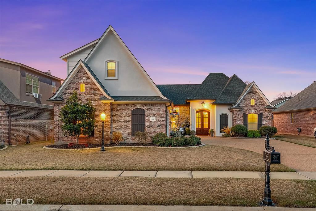 918 Royal Circle, Bossier City