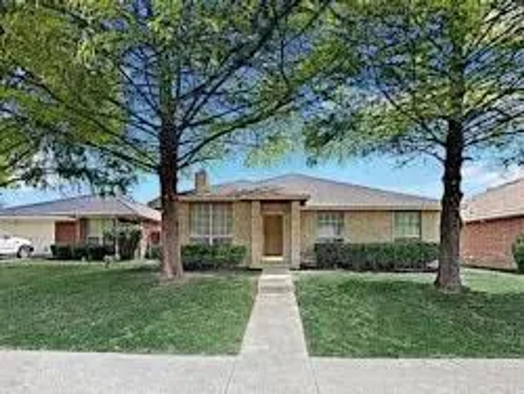 1237 Nancy Lane, Lancaster