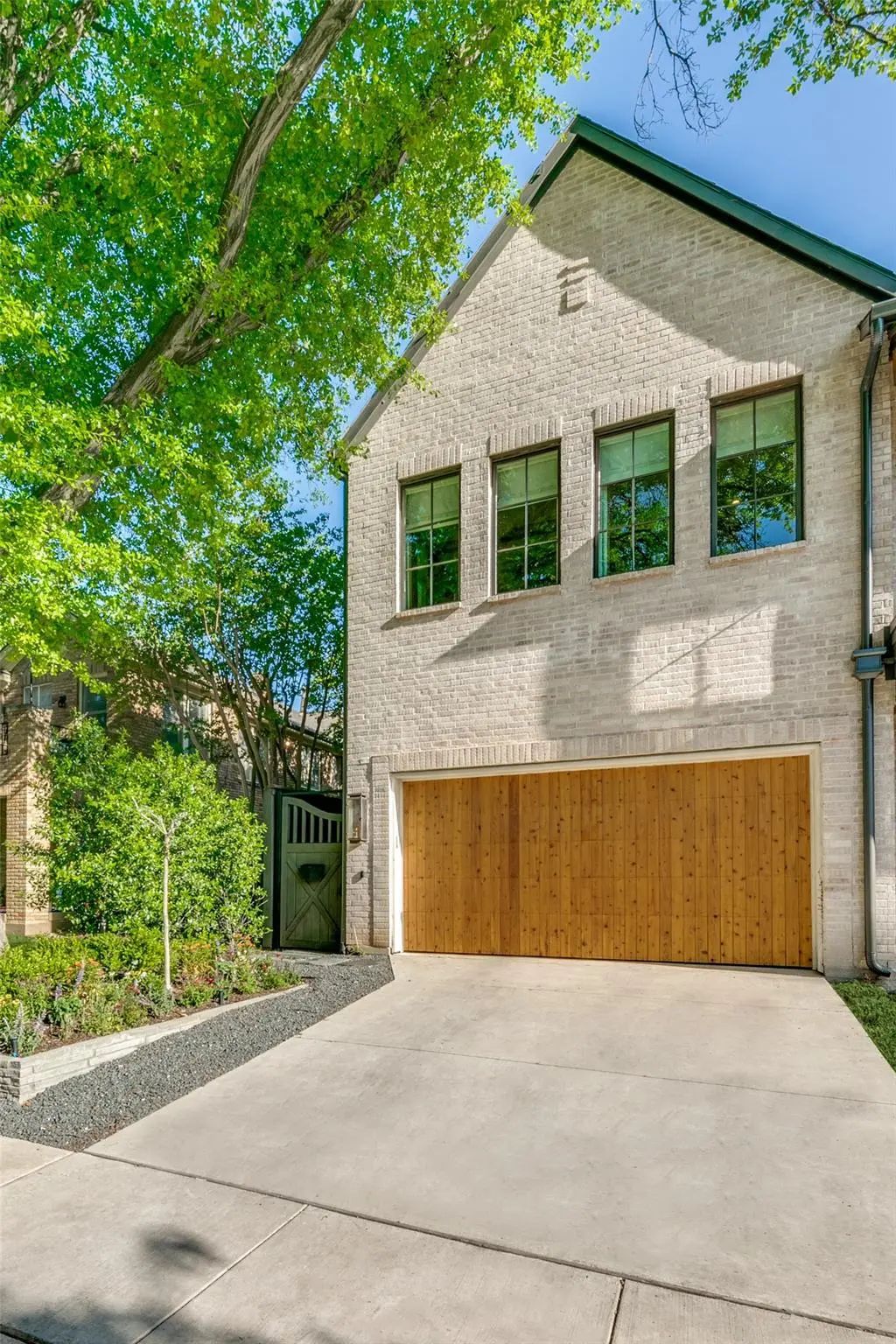 4007 Hawthorne Avenue, Dallas