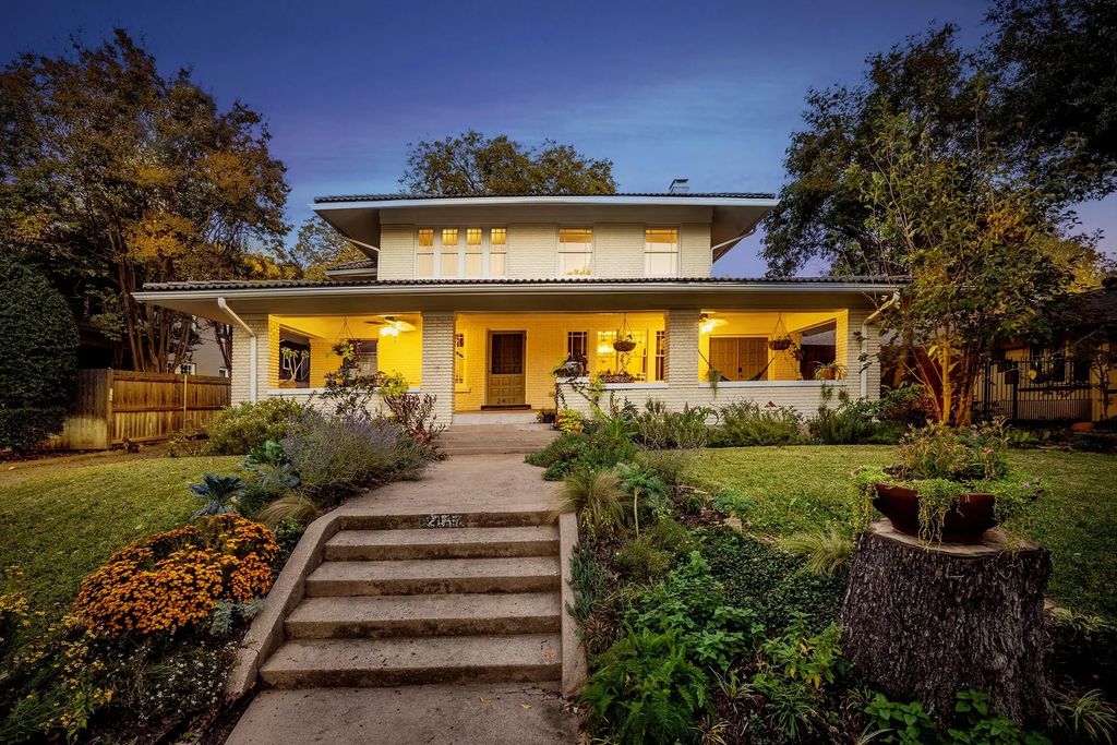 2417 5th Avenue, Fort Worth