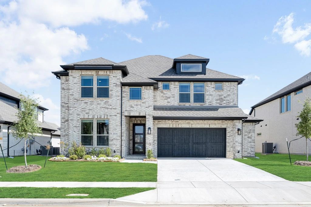 2016 Dundalk Lane, Forney
