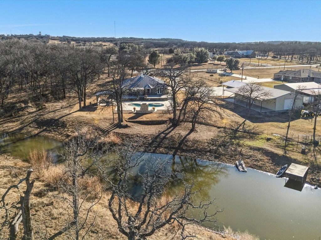 143 Florence Lane, Springtown