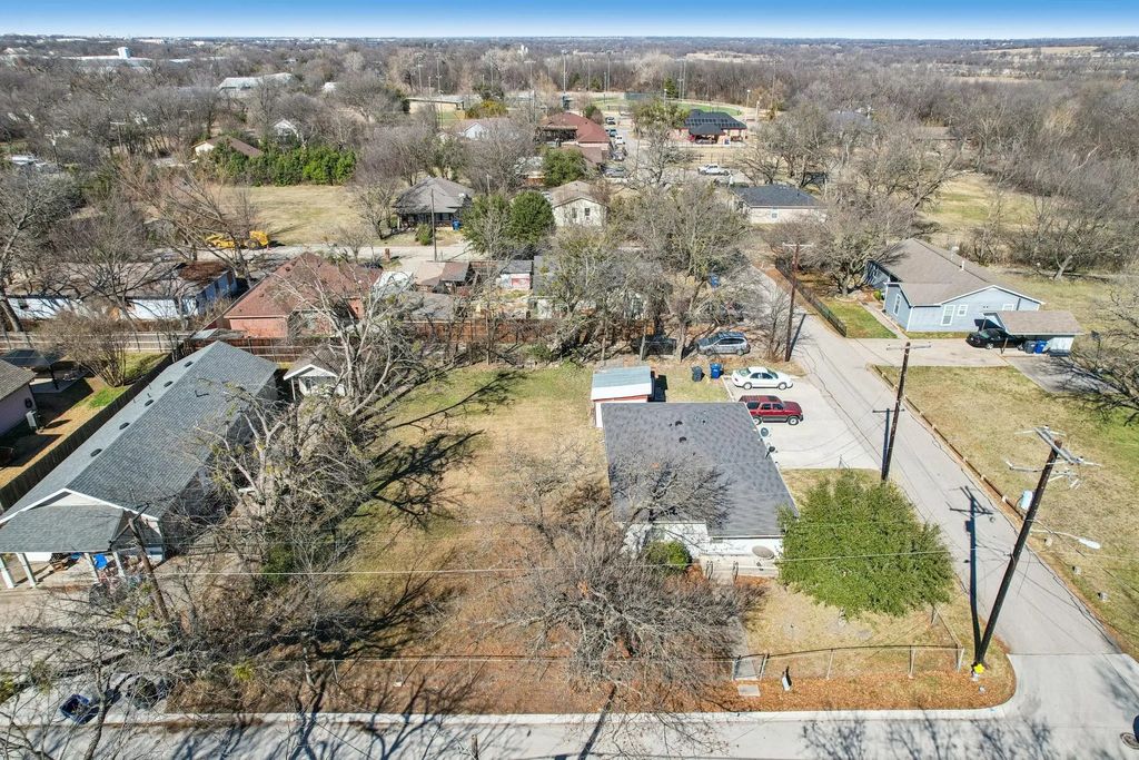 1309 E Anthony Street, McKinney