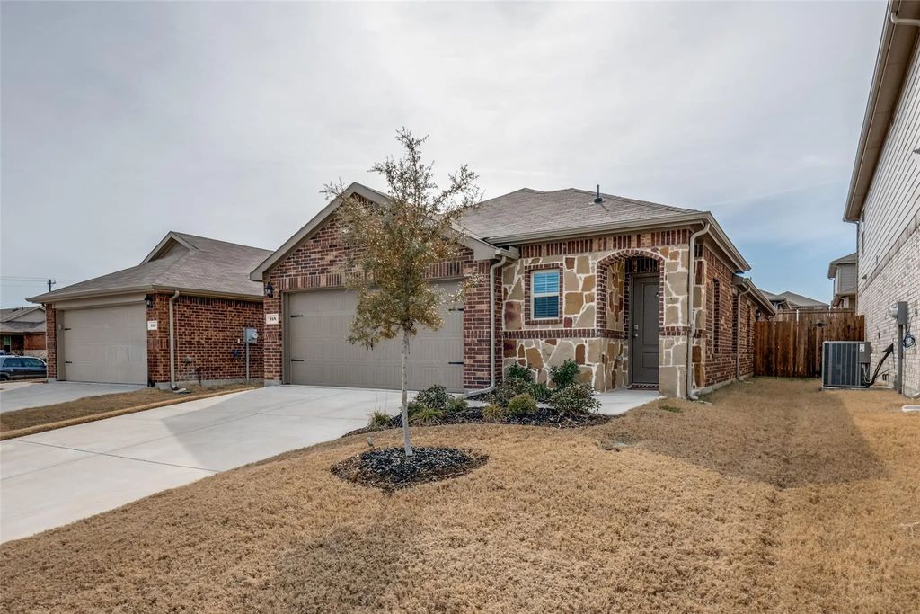 918 Country Road, Josephine