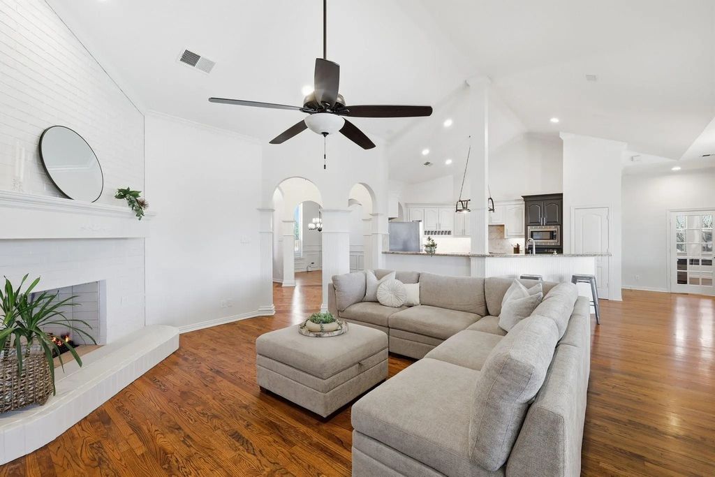 5809 N Ballantrae Drive, Colleyville