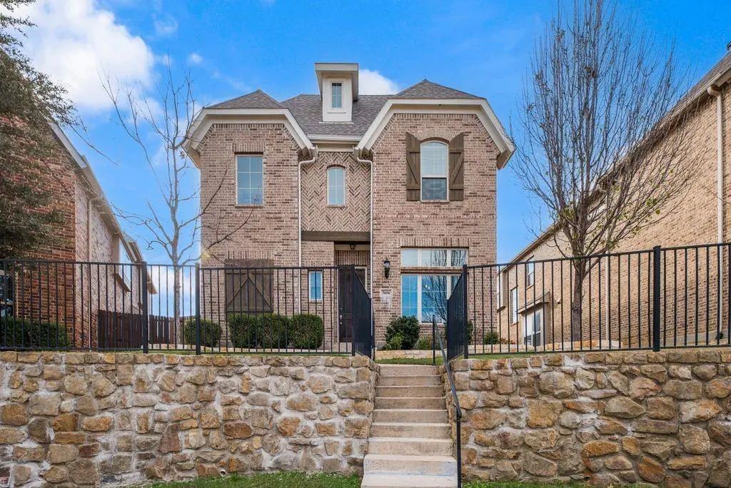 3606 Adriana Avenue, Irving