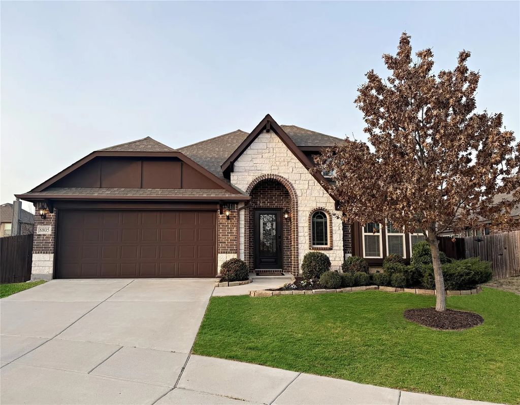 8805 Cassidy Lane, Aubrey