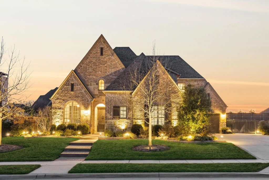 341 Columbia Court, Prosper