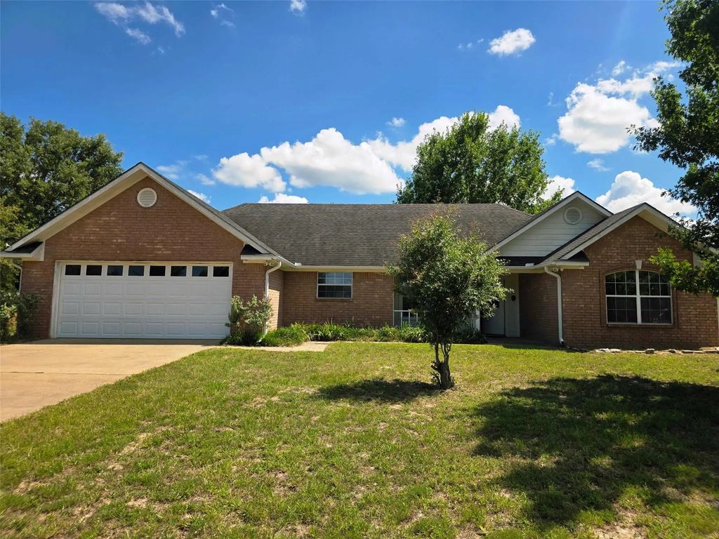 130 Pueblo Path, Holly Lake Ranch
