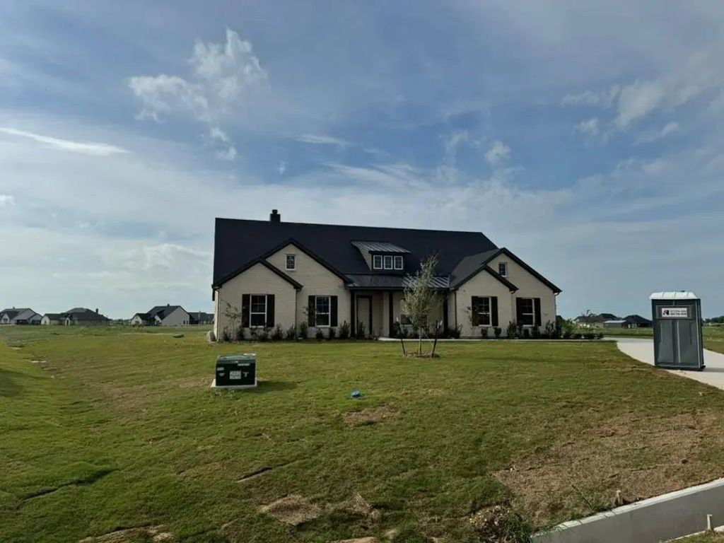 2213 Continent Street, Krum