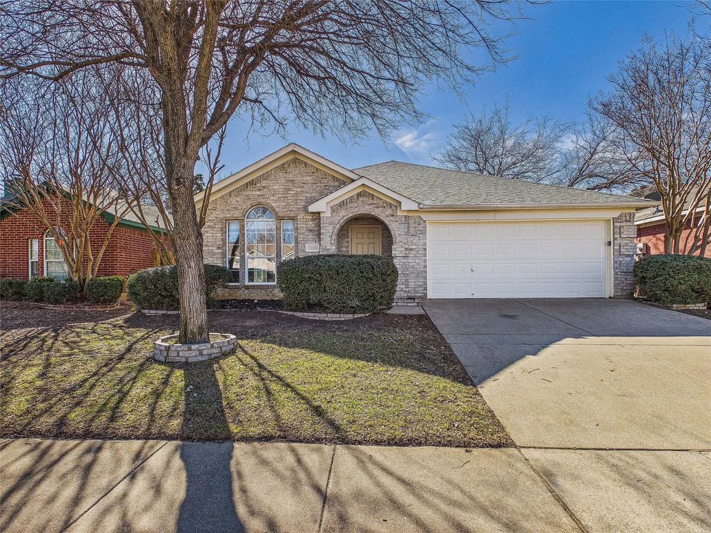 7248 Retriever Lane, Fort Worth