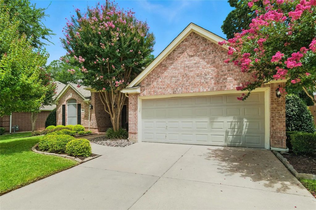 6603 Forest Park Drive, Arlington