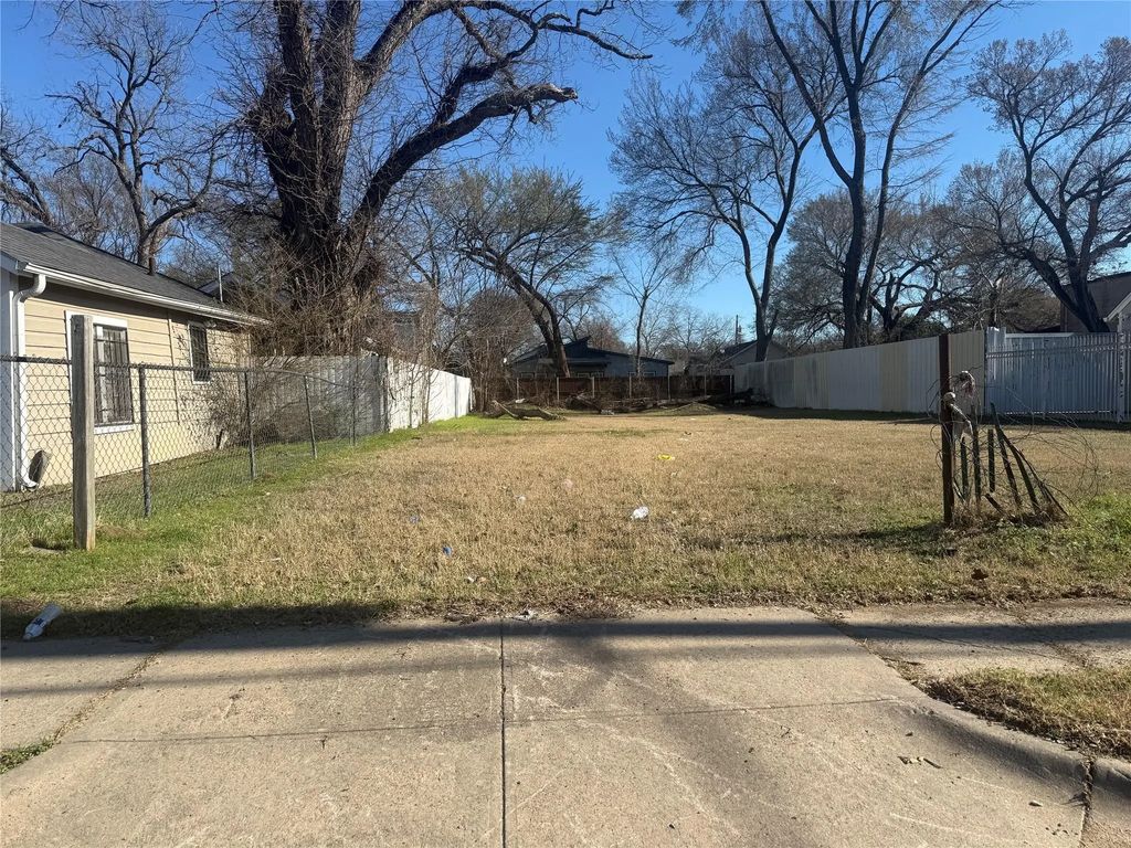 3926 Sidney Street, Dallas