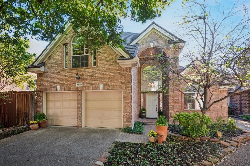 14592 Greenleaf Court, Addison