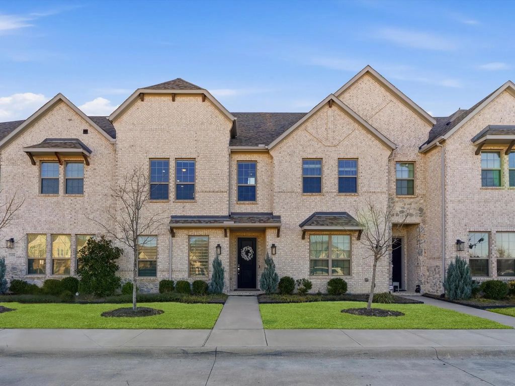 1494 Weston Road, Farmers Branch