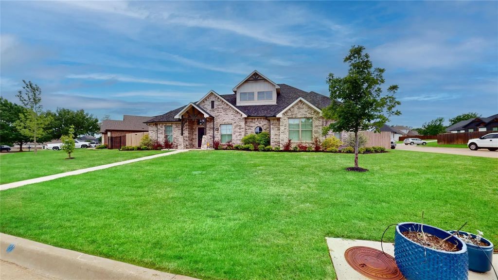 1520 Bent Creek Drive, Cleburne