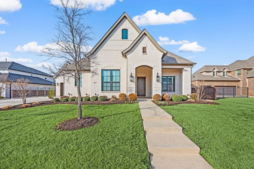 704 Rembrandt, Colleyville