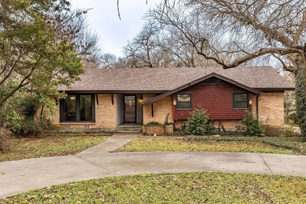 2713 Yorkshire, Sherman