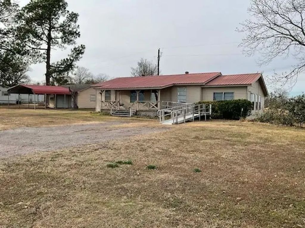 8342 Farm Road 1567, Sulphur Springs