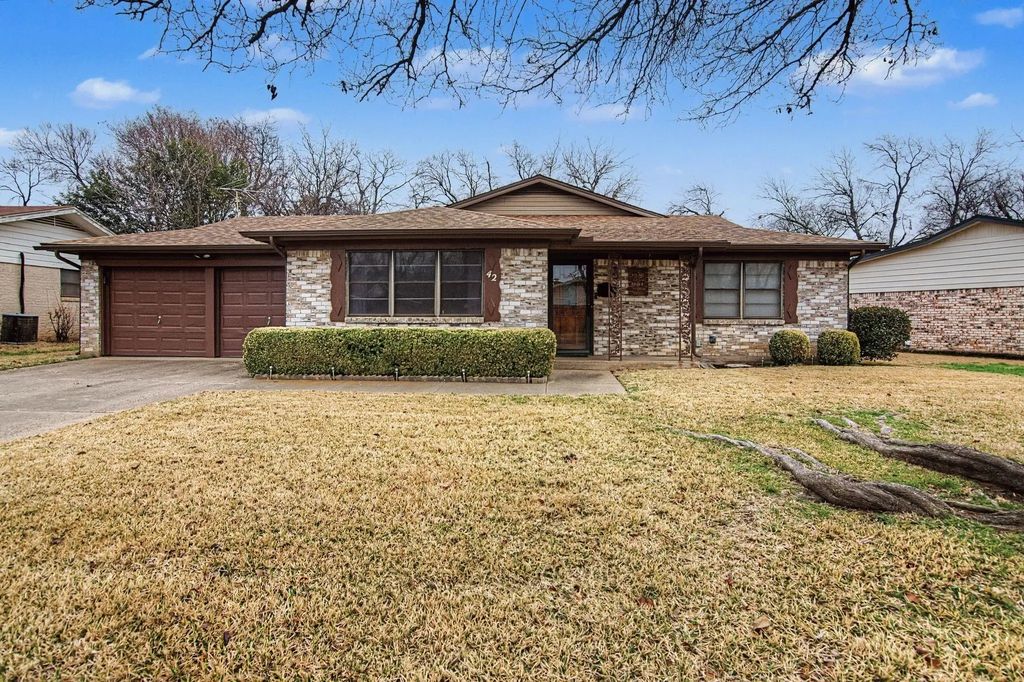 42 Page Street, Hurst