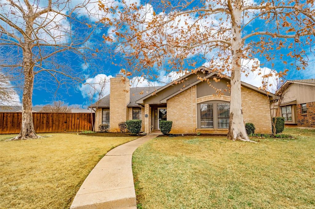 4325 Avon Court, Flower Mound