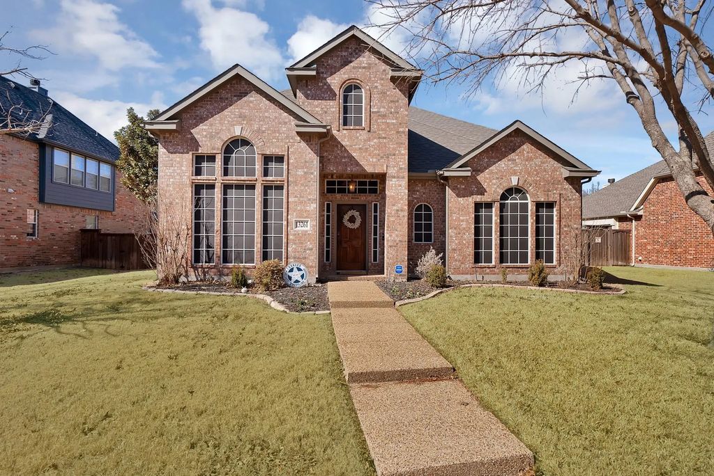 13261 Mannheim Drive, Frisco