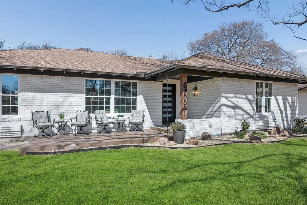 6709 Belford Drive, Dallas